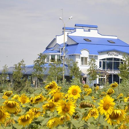 Hotel Vivat Provincia Takhtaulove Luaran gambar