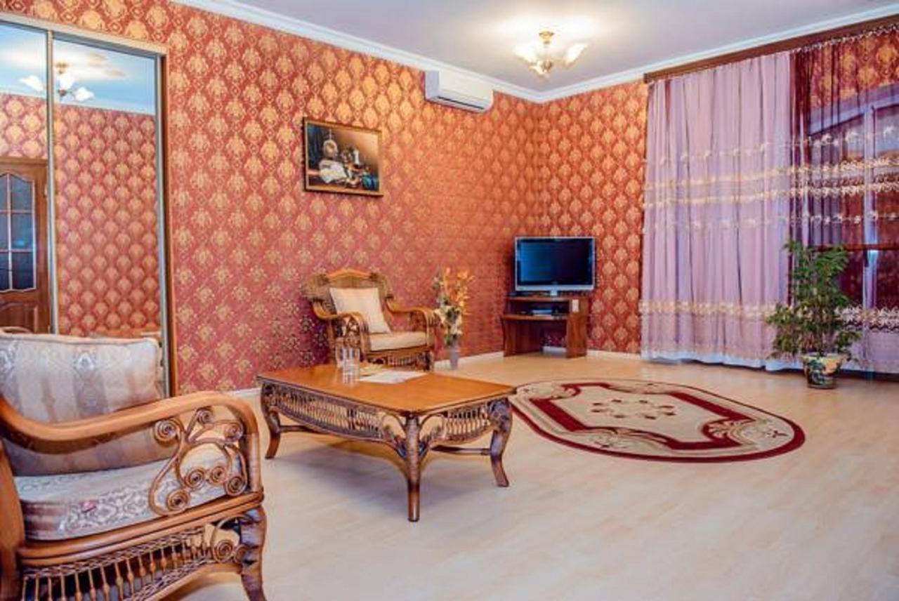 Hotel Vivat Provincia Takhtaulove Bilik gambar